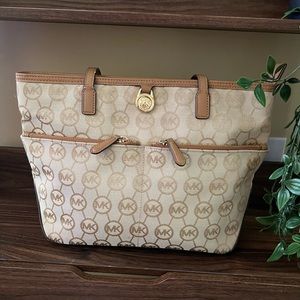 Michael Kors Signature Medium Handbag
